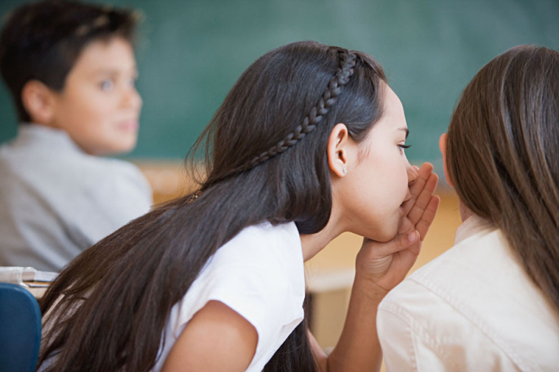 老梁：学生举报老师 闹剧何时休-duli 读立